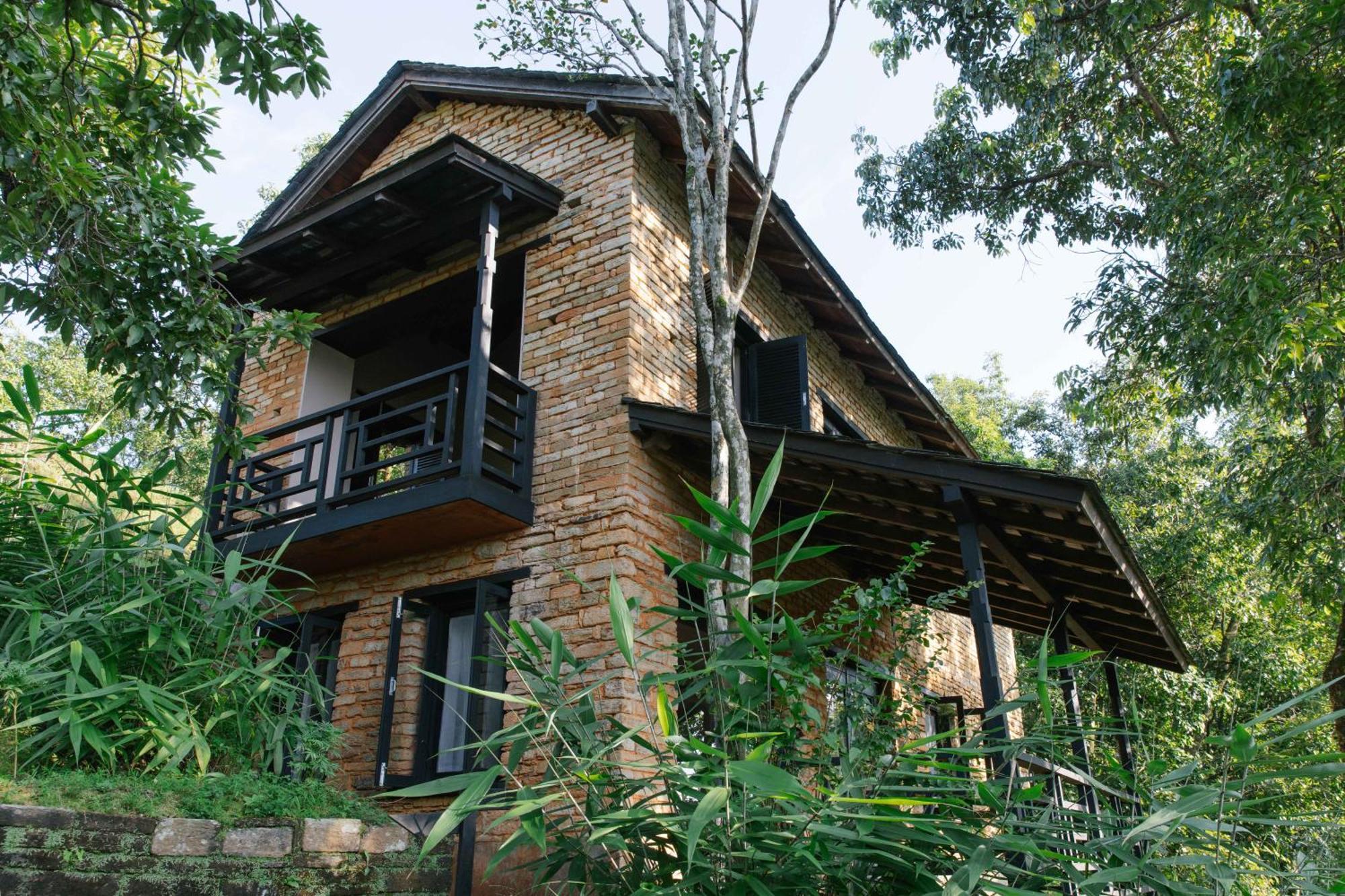 Tiger Mountain Pokhara Lodge Экстерьер фото