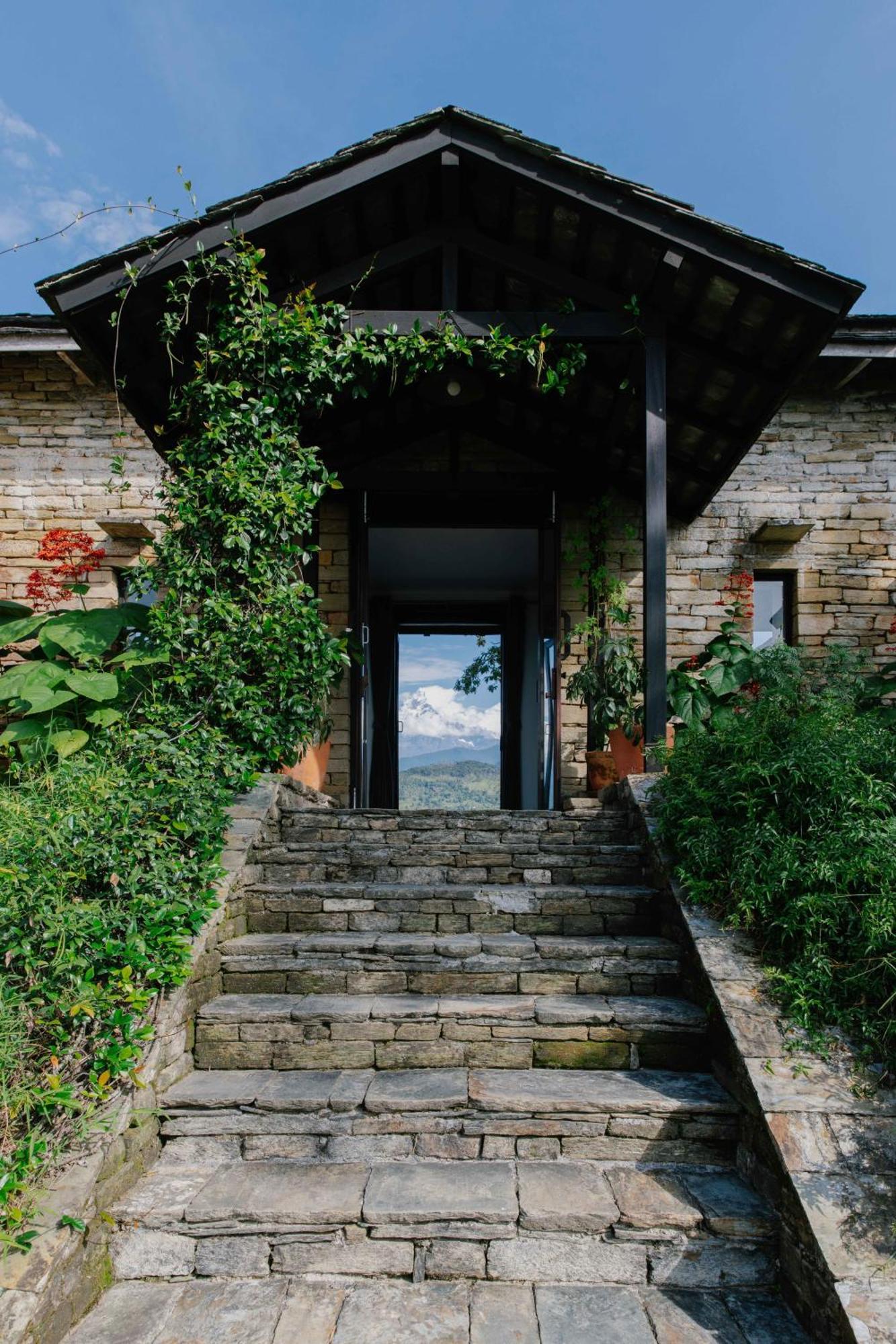 Tiger Mountain Pokhara Lodge Экстерьер фото