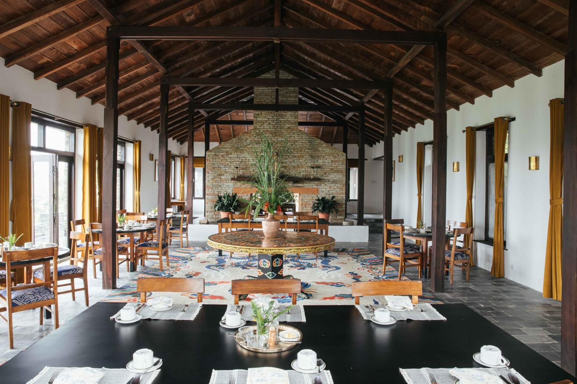 Tiger Mountain Pokhara Lodge Экстерьер фото