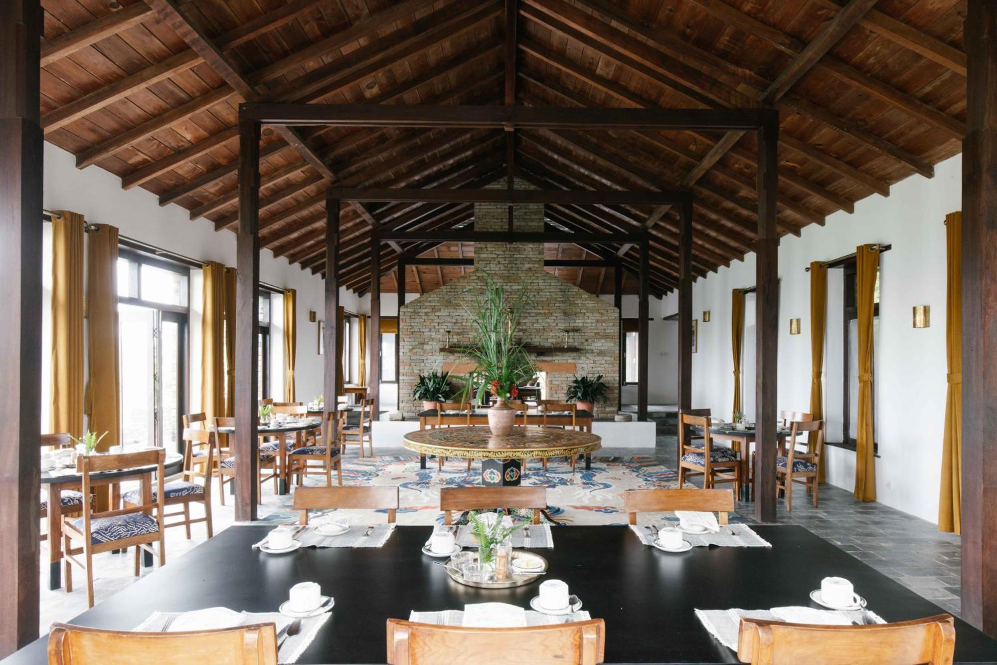 Tiger Mountain Pokhara Lodge Экстерьер фото